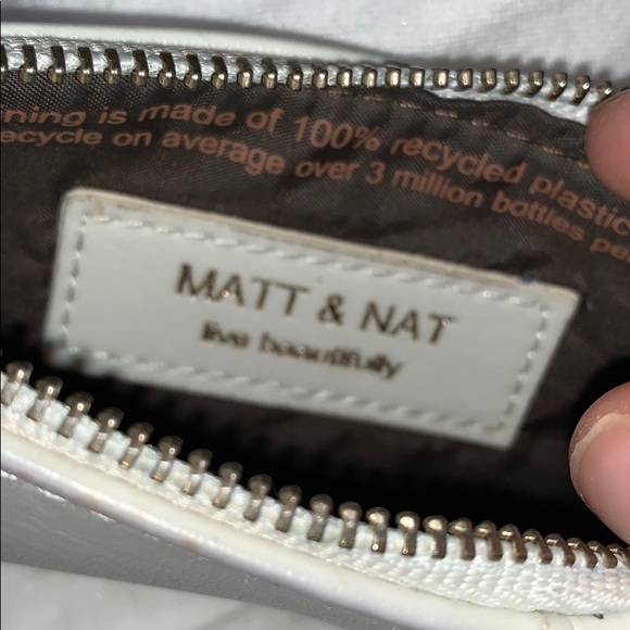 Matt & Nat card and coin holder - Picture 3 of 3
